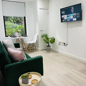 Southernhay Court By Staytor , Exeter United Kingdom